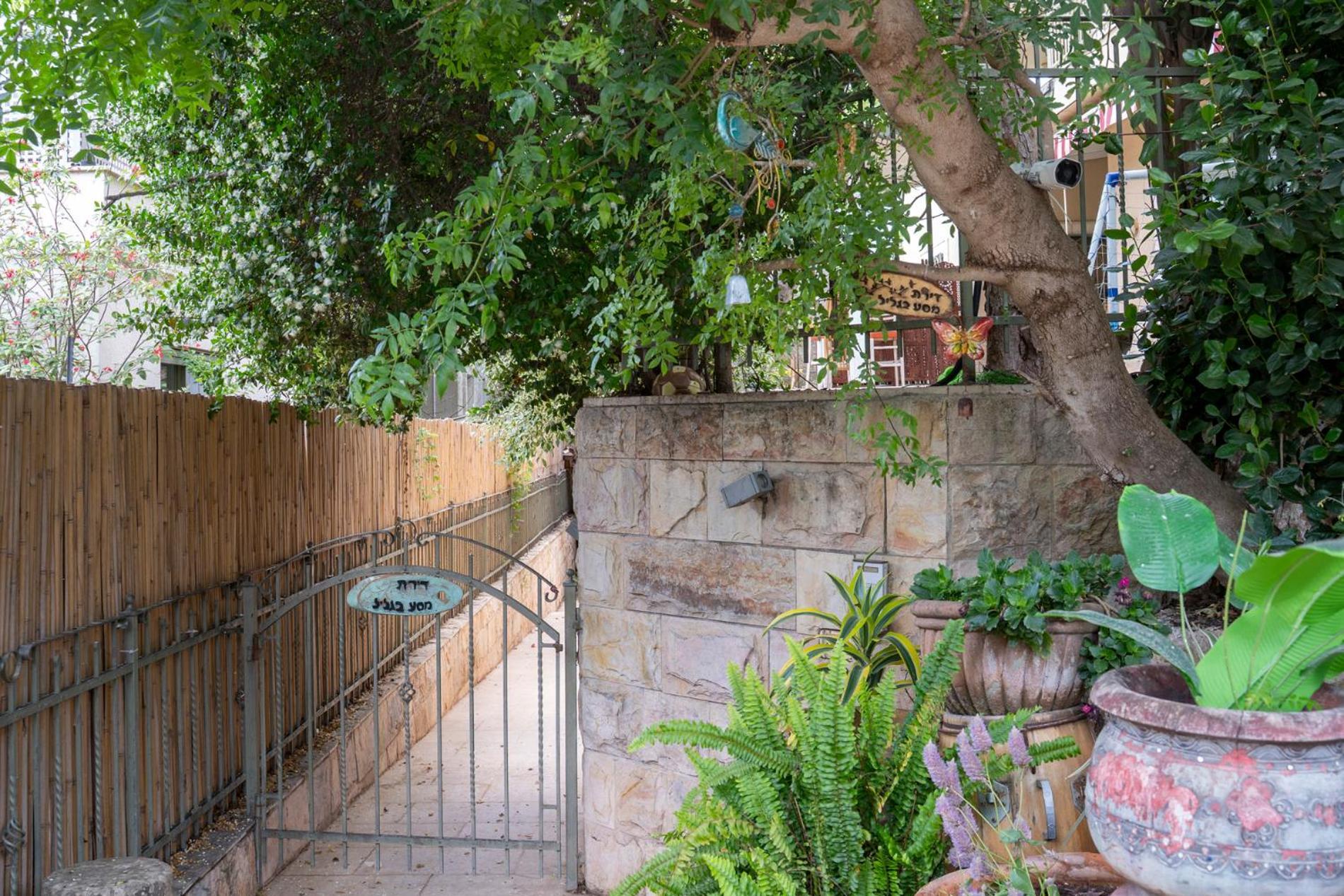 דירת מסע בגליל Appartement Bethlehem of Galilee Buitenkant foto